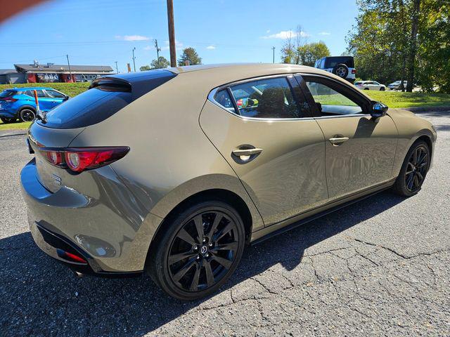 2024 Mazda Mazda3 2.5 Carbon Turbo