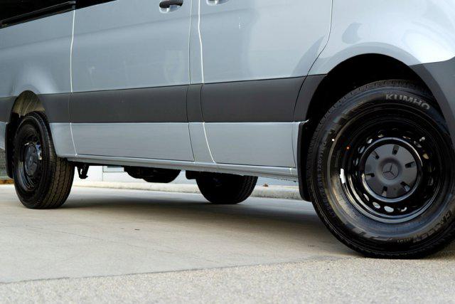 2025 Mercedes-Benz Sprinter 2500 Standard Roof 4-Cyl Diesel HO