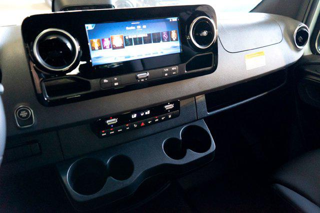 2025 Mercedes-Benz Sprinter 2500 Standard Roof 4-Cyl Diesel HO