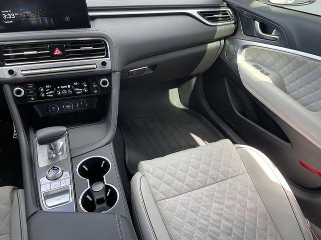 2025 Genesis G70 3.3T AWD Sport Advanced