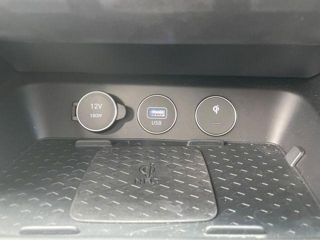 2025 Genesis G70 3.3T AWD Sport Advanced