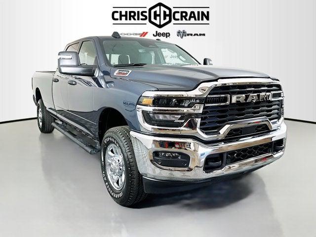 2026 RAM Ram 2500 RAM 2500 TRADESMAN CREW CAB 4X4 8 BOX