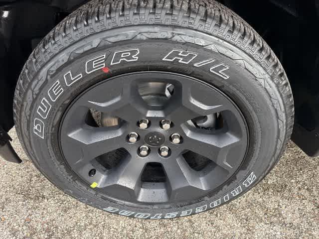 2025 RAM 1500 Tradesman Crew Cab 4x4 57 Box