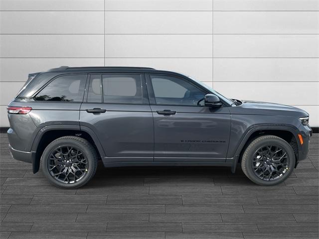 2025 Jeep Grand Cherokee GRAND CHEROKEE SUMMIT RESERVE 4X4
