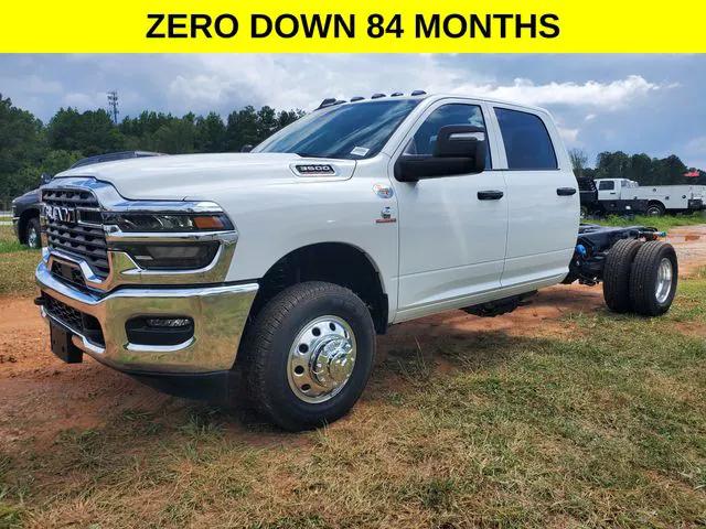 2026 RAM Ram 3500 Chassis Cab RAM 3500 TRADESMAN CREW CAB CHASSIS 4X4 60 CA