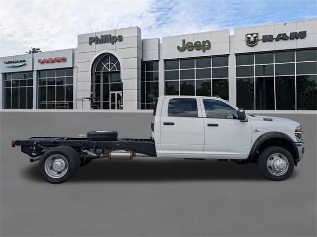 2026 RAM Ram 5500 Chassis Cab RAM 5500 TRADESMAN CHASSIS CREW CAB 4X4 84 CA 2026 RAM Ram 5500 Chassis Cab RAM 5500 TRADESMAN CHASSIS CREW CAB 4X4 84 CA