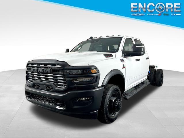 2026 RAM Ram 3500 Chassis Cab RAM 3500 TRADESMAN CREW CAB CHASSIS 4X4 60 CA 2026 RAM Ram 3500 Chassis Cab RAM 3500 TRADESMAN CREW CAB CHASSIS 4X4 60 CA