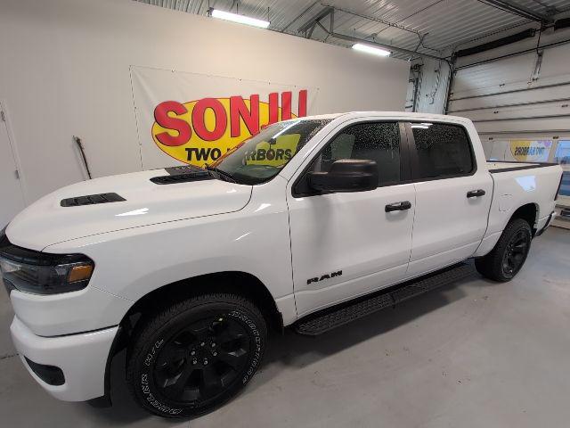 2025 RAM 1500 Tradesman Crew Cab 4x4 57 Box 2025 RAM 1500 Tradesman Crew Cab 4x4 57 Box
