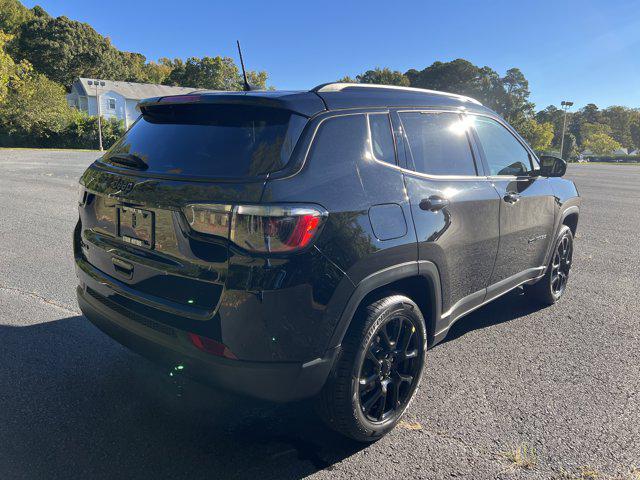 2023 Jeep Compass Altitude 4x4 2023 Jeep Compass Altitude 4x4