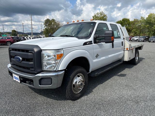 2015 Ford F-350 Chassis XL