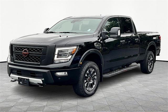 2024 Nissan TITAN XD Crew Cab PRO-4X 4x4