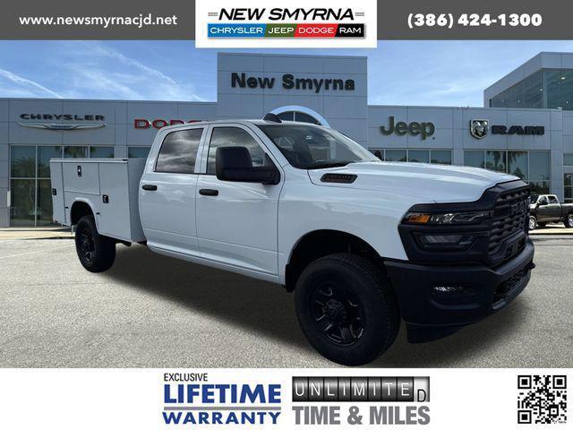 2026 RAM Ram 3500 RAM 3500 TRADESMAN CREW CAB 4X4 8 BOX