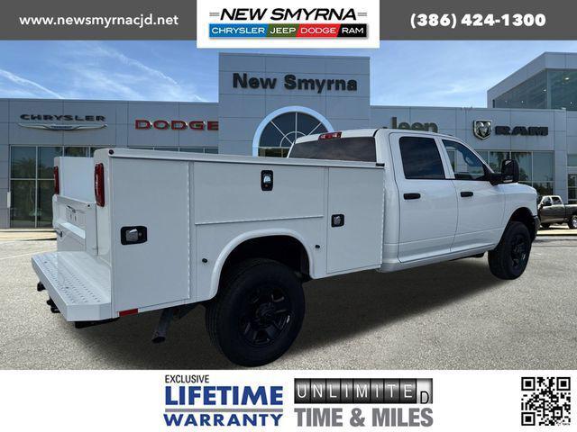 2026 RAM Ram 3500 RAM 3500 TRADESMAN CREW CAB 4X4 8 BOX