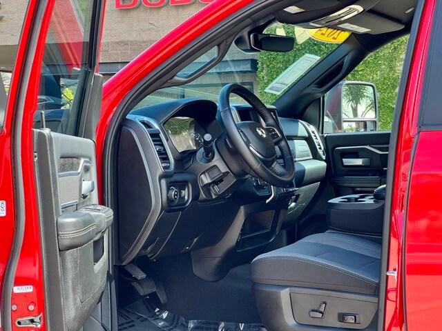 2024 RAM 2500 Big Horn Crew Cab 4x4 64 Box
