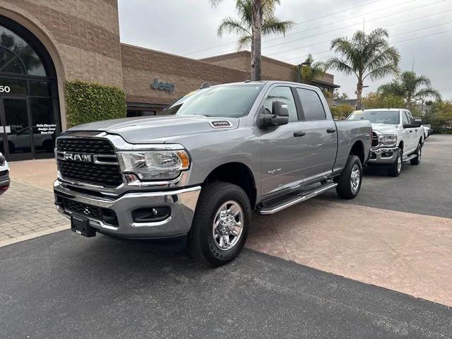 2024 RAM 2500 Big Horn Crew Cab 4x4 64 Box