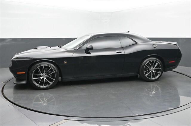 2016 Dodge Challenger 392 Hemi Scat Pack Shaker 2016 Dodge Challenger 392 Hemi Scat Pack Shaker