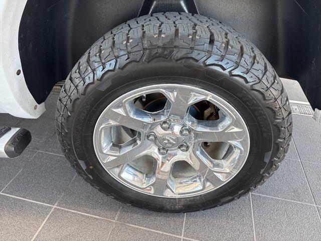 2016 RAM 1500 Laramie 2016 RAM 1500 Laramie