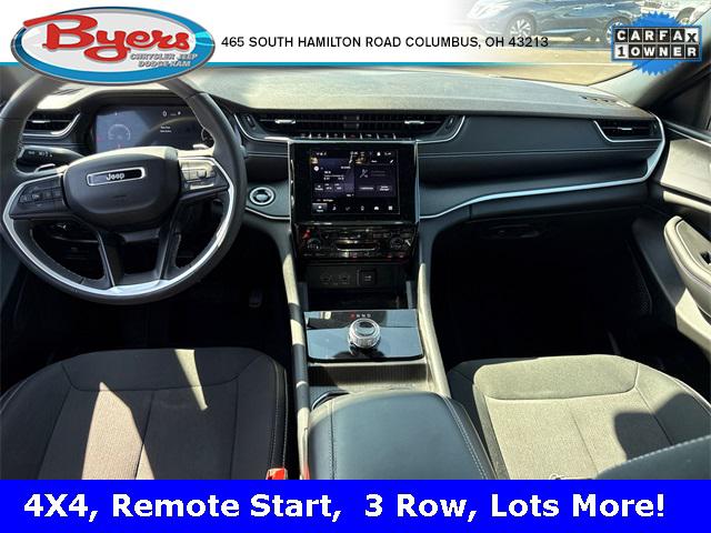 2024 Jeep Grand Cherokee L Laredo 4x4 2024 Jeep Grand Cherokee L Laredo 4x4