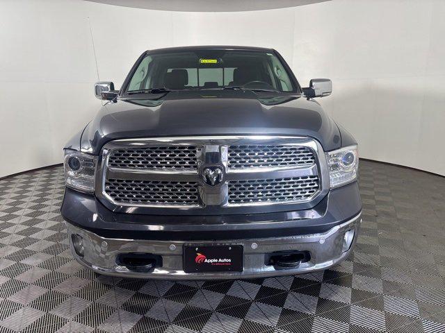 2017 RAM 1500 Laramie Crew Cab 4x4 57 Box 2017 RAM 1500 Laramie Crew Cab 4x4 57 Box