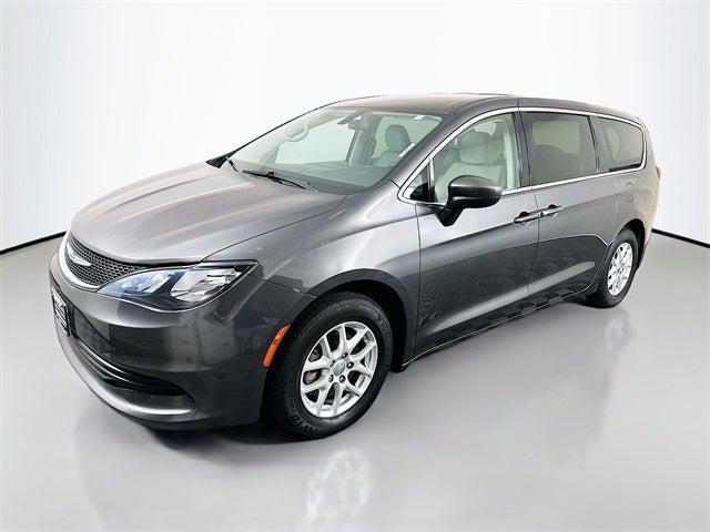 2020 Chrysler Voyager LX 2020 Chrysler Voyager LX