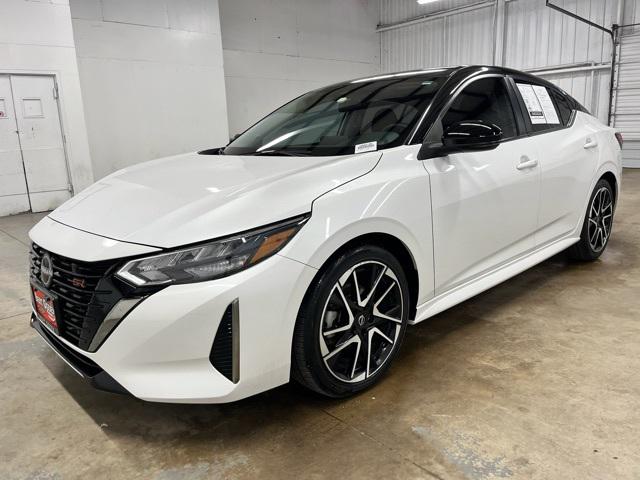 2024 Nissan Sentra SR Xtronic CVT