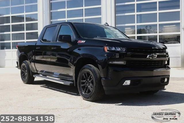 2020 Chevrolet Silverado 1500 4WD Crew Cab Short Bed RST