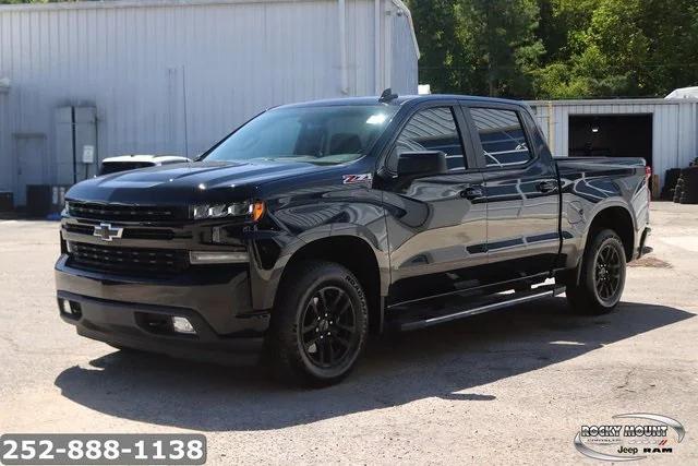 2020 Chevrolet Silverado 1500 4WD Crew Cab Short Bed RST