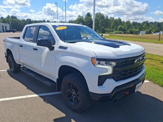 2023 Chevrolet Silverado 1500 4WD Crew Cab Standard Bed LT Trail Boss