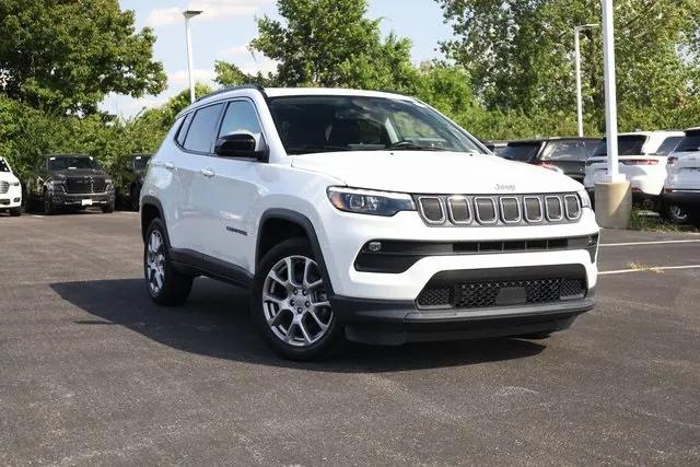 2022 Jeep Compass Latitude Lux 4x4