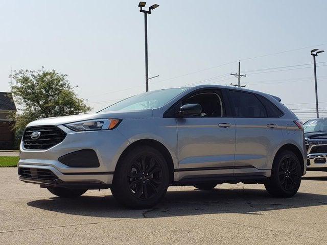 2022 Ford Edge SE