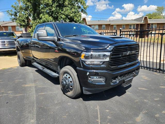 2024 RAM 3500 Laramie Crew Cab 4x4 8 Box