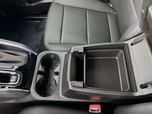 2026 GMC Canyon Elevation, RWD
