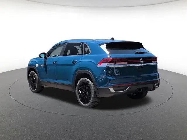2026 Volkswagen Atlas Cross Sport SE with Technology