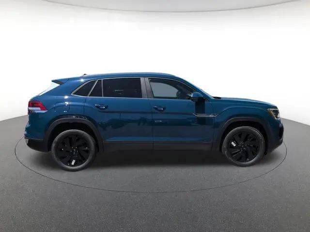 2026 Volkswagen Atlas Cross Sport SE with Technology