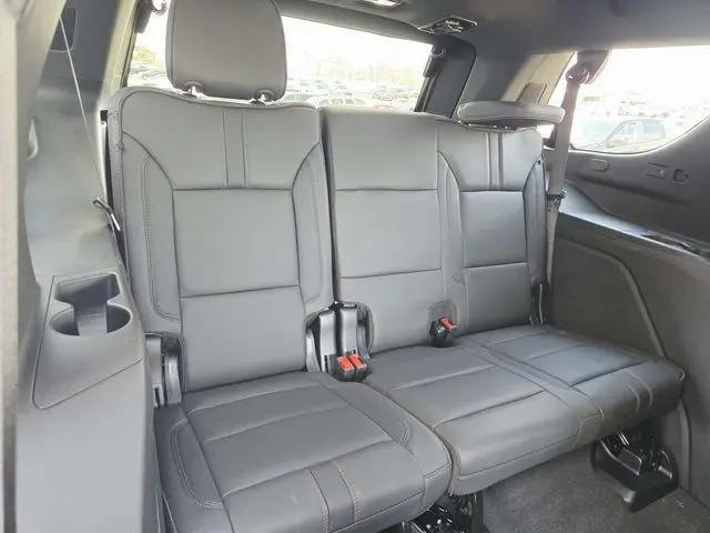 2025 Chevrolet Tahoe 4WD RST