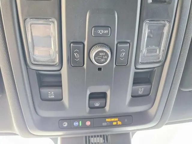 2025 Chevrolet Tahoe 4WD RST