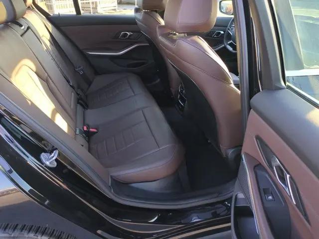 2025 BMW 3 Series 330i Sedan