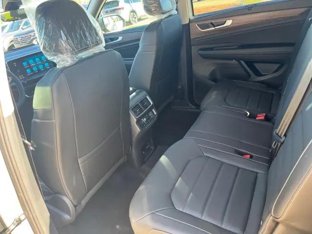 2026 Volkswagen Atlas SEL