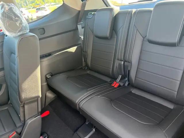 2026 Volkswagen Atlas SEL