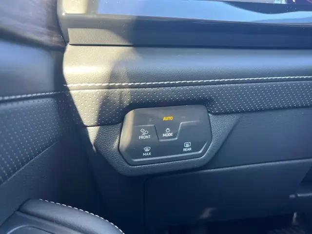 2026 Volkswagen Atlas SEL