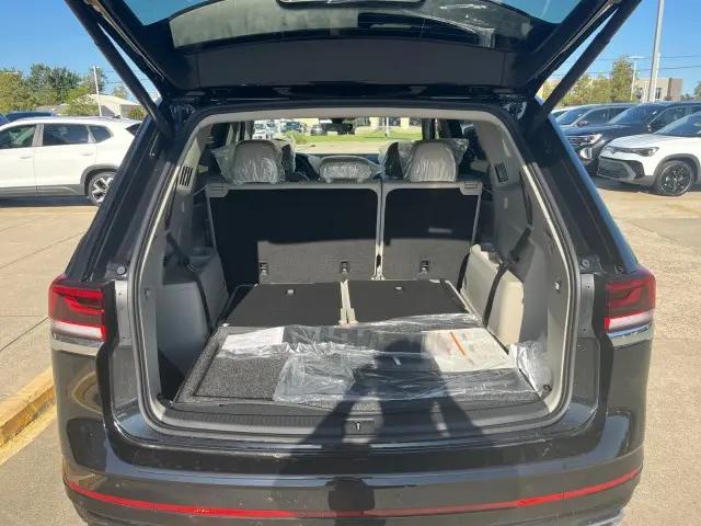 2026 Volkswagen Atlas SEL Premium R-Line