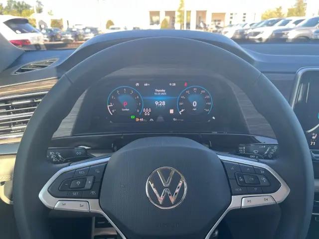 2026 Volkswagen Atlas SEL Premium R-Line
