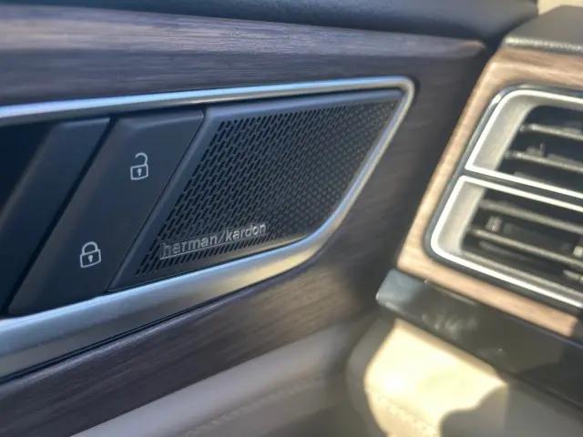 2026 Volkswagen Atlas SEL Premium R-Line