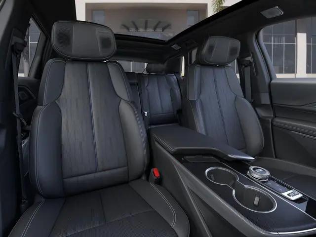 2026 Cadillac iQ V-Series w/1SV