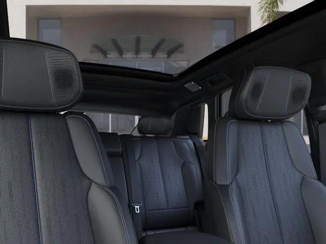 2026 Cadillac iQ V-Series w/1SV