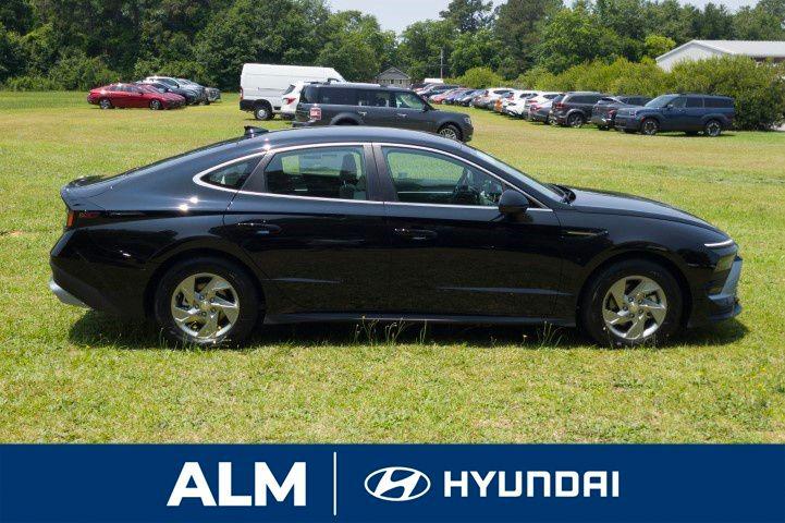 2026 Hyundai Sonata SE photo 4