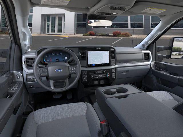 2026 Ford F-350 XLT