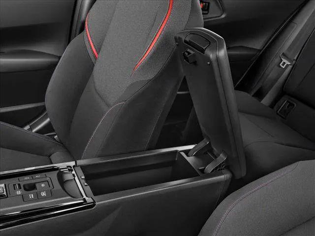 2026 Toyota Prius Plug-In SE 5D Hatchback