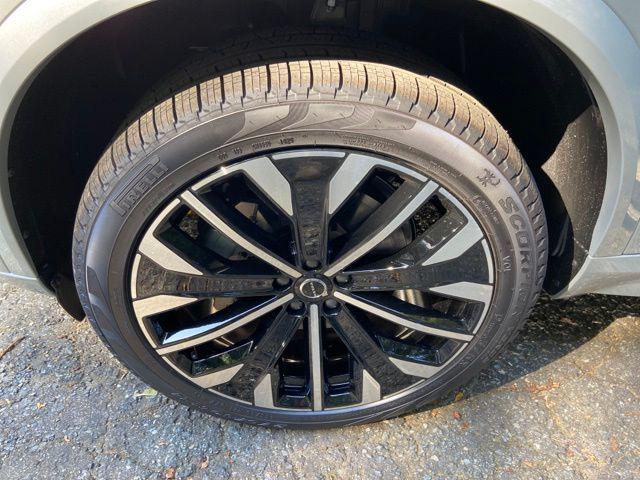 2026 Volvo XC90 B6 Ultra 7-Seater