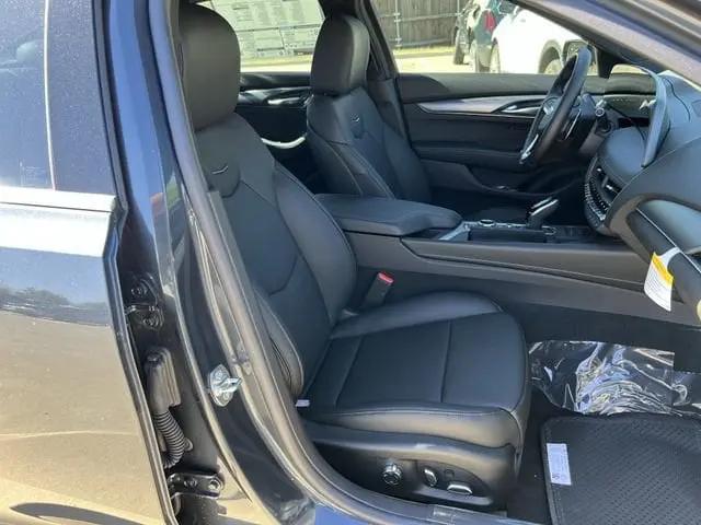 2026 Cadillac CT5 Premium Luxury RWD